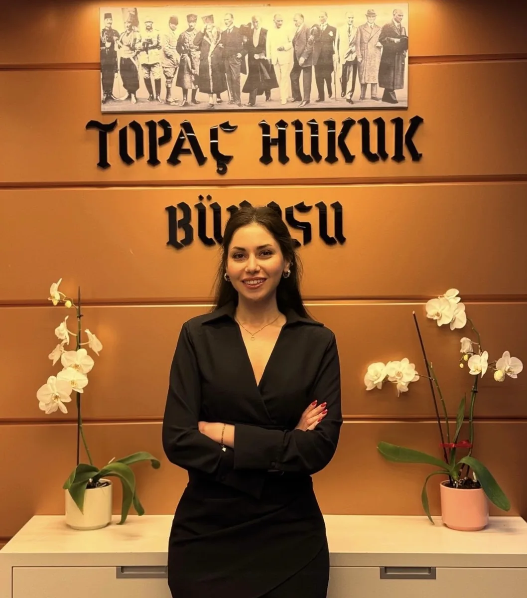 Av. Ecrin Tuba TOPALOĞLU